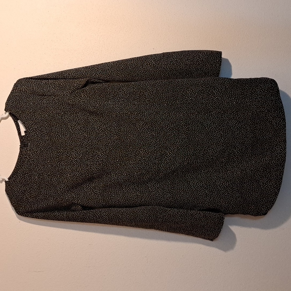 HM long sleeved black dress with cream dots, size 2